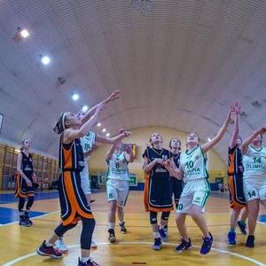 ŻKK Minibasketball Racibórz podczas gry 13